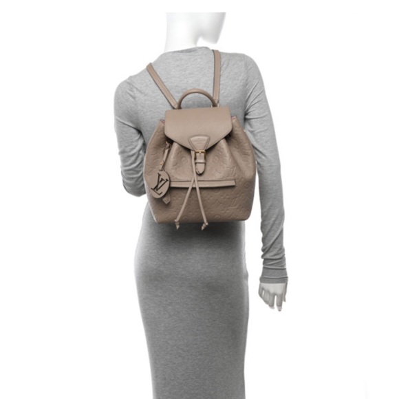 Louis Vuitton | Montsouris Backpack - Picture 3 of 16